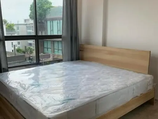 For rent: The Tree Sukhumvit 64, separate rooms. Fully furnished and electrical appliances Reserve first and stay first.