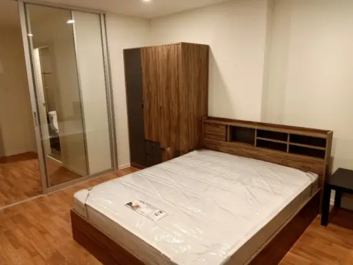 For rent urgently!! Condo Lumpini Ville Phatthanakan-Srinakarin, beautiful view, fully furnished, don't miss it!!