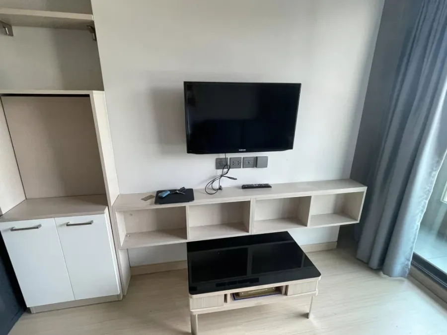 For rent: Lumpini Suite Petchburi-Makkasan, 4th floor, fully furnished, book now, don't wait, hurry!