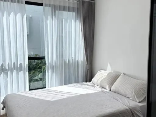 For rent: Kave Luminous Bangmod, 1 bedroom, 1 bathroom, fully furnished. Just bring your suitcase and move in!
