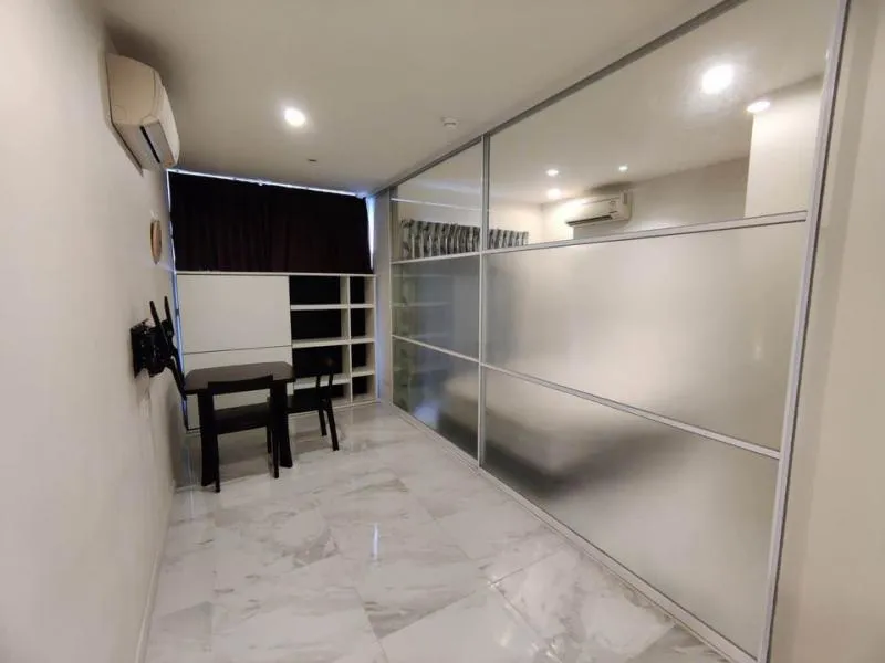 Urgent. Condo for rent, Sense Phaholyothin, furnished room, ready to move in, fully furnished, don't let it slip away.