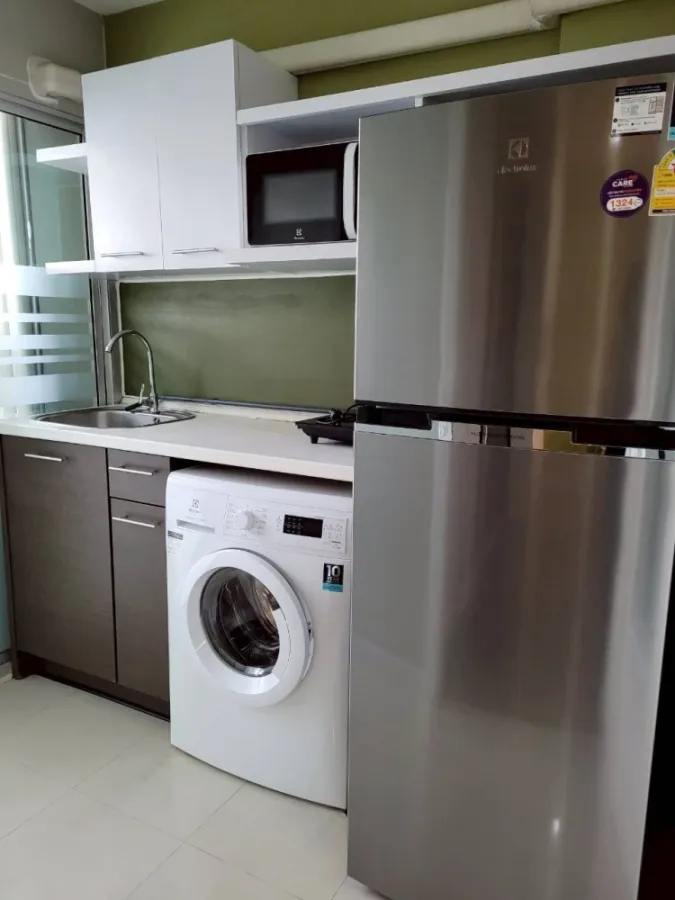 For rent!! Condo The Room Sukhumvit 79, 5th floor, Building C, corner room, beautiful room, good location, convenient transportation, don't miss it!!
