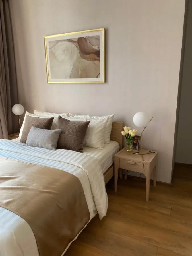 For sale or rent: Park 24 Origin Phrom Phong, 25th floor, corner room, fully furnished. Interested? Reserve now!