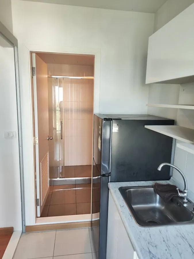 For rent: The President Phetkasem - Bang Khae. Fully furnished (Index furniture) and equipped with numerous appliances. Don't miss out!