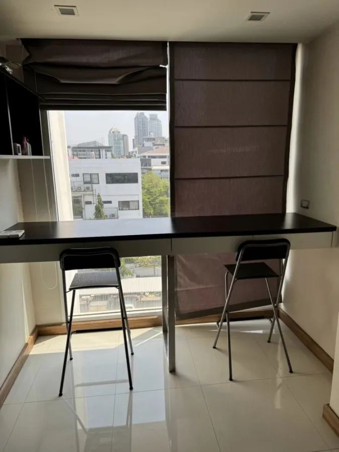 ให้เช่า ทรี คอนโด เอกมัย (สุขุมวิท 40) ห้องใหญ่ มาพร้อมพื้นที่ใช้สอย แถมราคาดีเวอร์ ต้องรีบมาจองเลย
