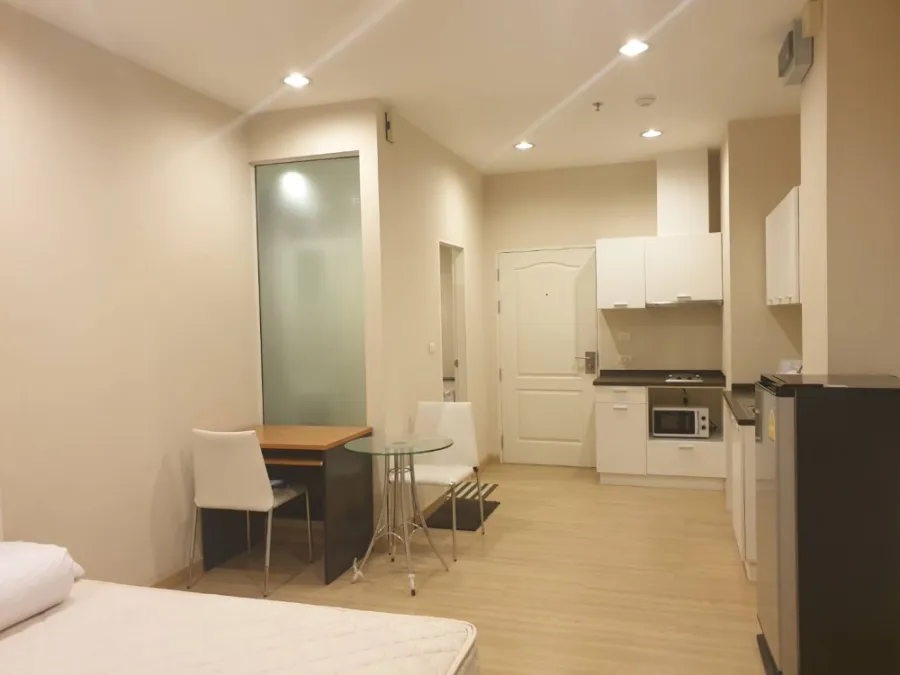 Condo for sale, rent, The Lighthouse Sathorn - Charoen Nakhon, river view, city view, ready to move in.