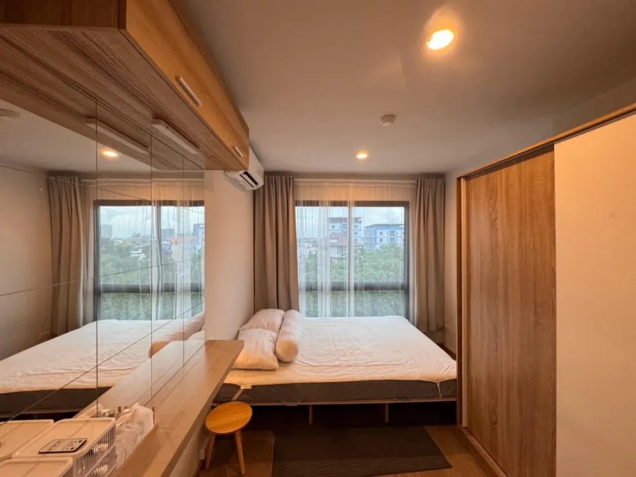For rent HI Chaengwattana 19 comes with complete decoration, ready to move in, book now, don't miss it.