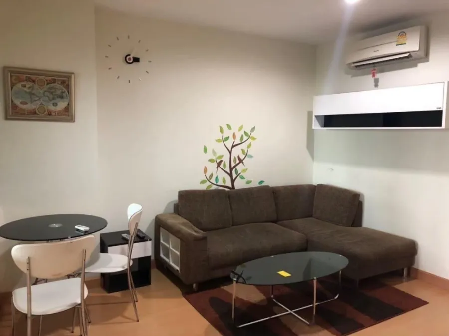 For rent!! Condo Life at Ratchada-Huai Khwang, beautiful view, good location, convenient travel, can't miss it, book now!!
