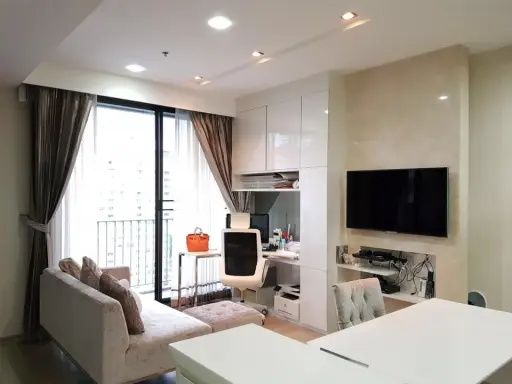 Sale Pine by Sansiri, 1 bedroom, 1 bathroom, built-in furniture Beautiful room, fully furnished in one place. one bag