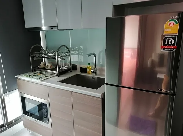 This room!!!!! Beautiful room, good view, not blocking the view, very ready. You can carry your bag in.