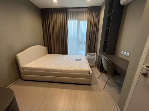 Condo for rent, Life Sukhumvit 62, 2 bedrooms, 2 bathrooms, fully furnished + electrical appliances, book now.