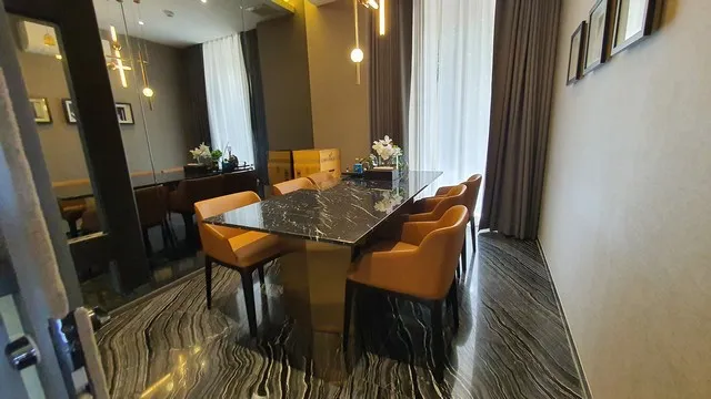 ขาย Kalm Penthouse ห้องเปล่า กว้างมาก กั้นเป็นสัดส่วน คอนโดหรูใจกลางเมือง ดีแบบนี้ ต้องจองด่วนๆ