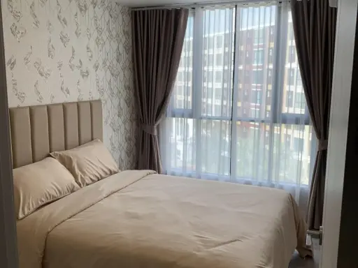 ให้เช่า แอทโมซ พอร์เทรต ศรีสมาน ห้องน่าอยู่ ติดวอลเปเปอร์ทั้งห้องอย่างดี วิวสวยมาก สนใจจองเลยจ้า images