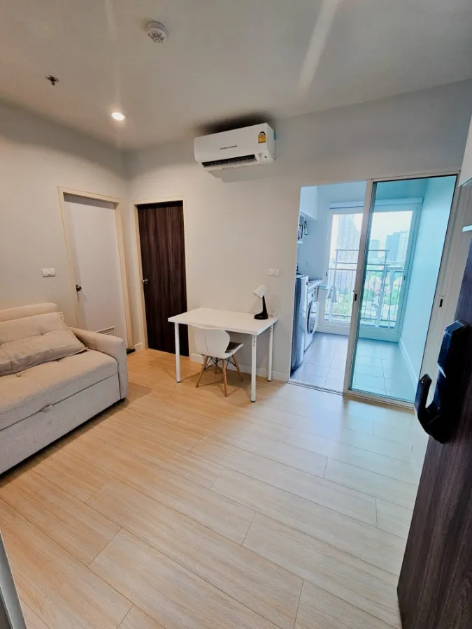 ให้เช่า Metro Sky Wutthakat ห้อง Buit-In ครบ ใส่ของได้จุใจ โซฟา Bed นั่งสบายสุดๆ ไม่จองพลาดมาก