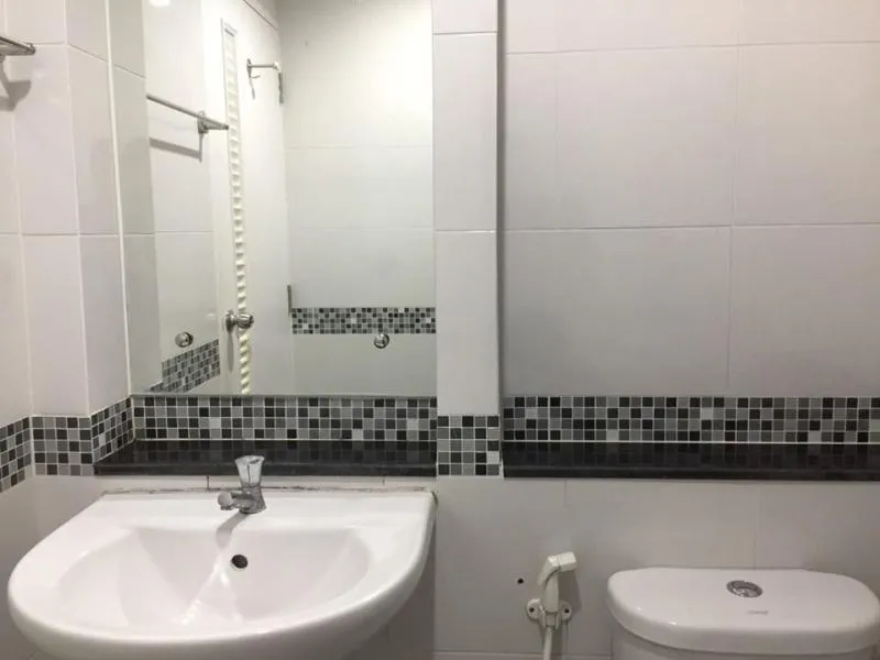ด่วน!! ขายคอนโด Sense of London ใกล้ BTS แบริ่ง ชั้น 3 ทิศใต้ ลมดี ราคาย่อมเยาว์!!