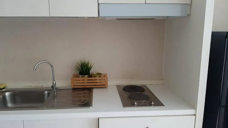 Noble Solo for rent, beautiful room, good view, fully furnished Very good central location