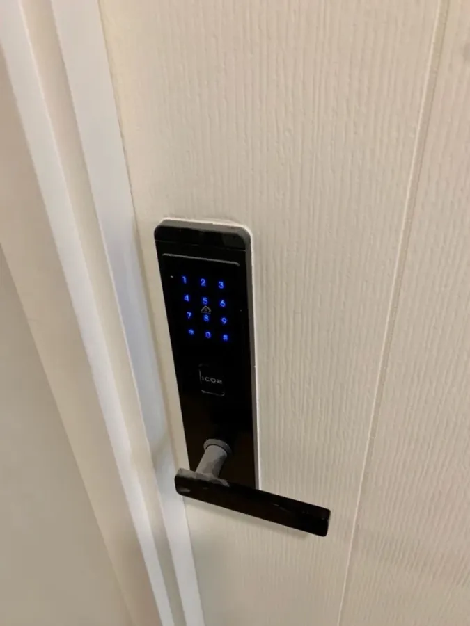 Condo for sale or rent: Blue Phahonyothin 35, fully furnished, with appliances. Just bring your bags and move in! Don't wait!
