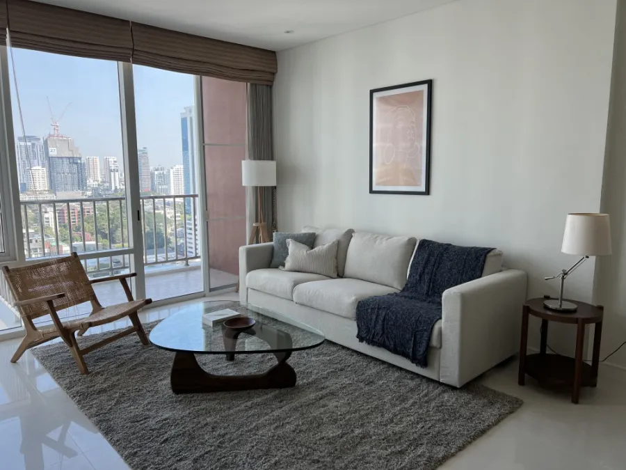 For rent Fullerton Sukhumvit, beautiful room, good view, convenient transportation, do not miss