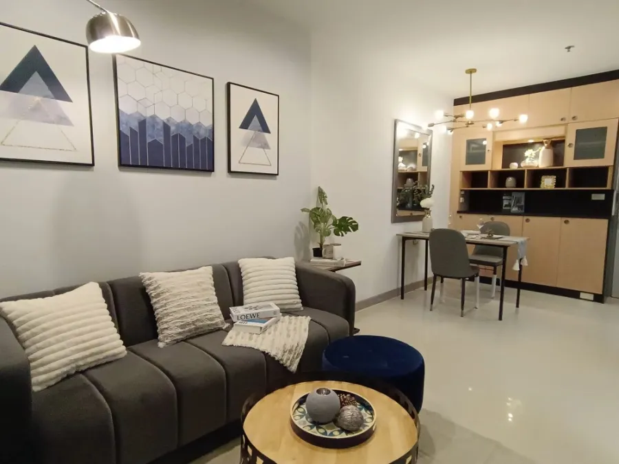 ขาย คอนโด Sukhumvit Plus ห้องกว้าง 1 นอน 1 น้ำ ตกแต่งเรียบหรู น่าอยู่มาก พลาดแล้วจะเสียใจ