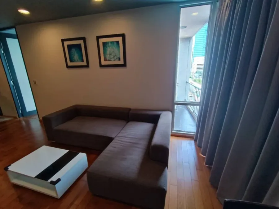 Tempo Ruamrudee for rent, fully furnished with electrical appliances, spacious area, hurry and book now.