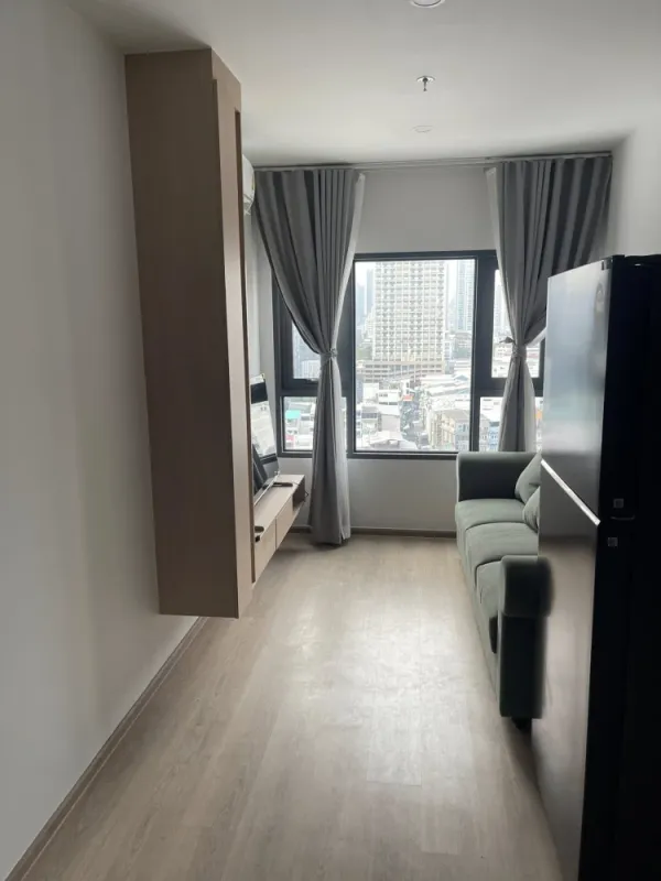 ให้เช่า Life rama4-asoke ห้องชั้น12 วิวสูง ห้องกว้างอยู่สบาย สิ่งอำนวยความสะดวกครบจบที่นี่ที่เดียว จองเลยอย่าพลาด!