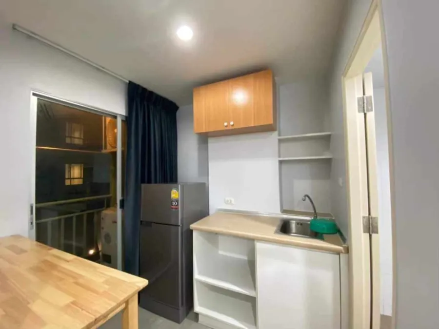 For sale Lumpini Ville On Nut 46, well proportioned room, built-in wardrobe, so good, buy it.