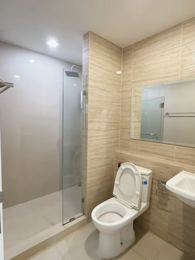 For sale/rent: Niche Mono Sukhumvit-Bearing, 25th floor, city view, good location, fully furnished, reserve now.