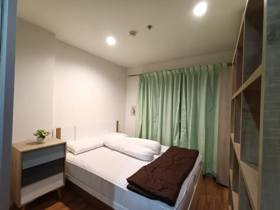 For rent Lumpini Nawamin Sri Burapha, separated rooms into sections. Fully furnished With a comfortable sofa, don't miss it.