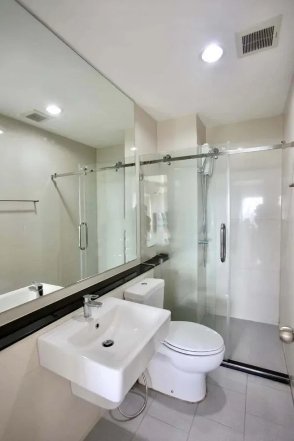Condo for rent, Aspire Erawan, river view, fully furnished, complete electrical appliances, ready to move in, don't wait
