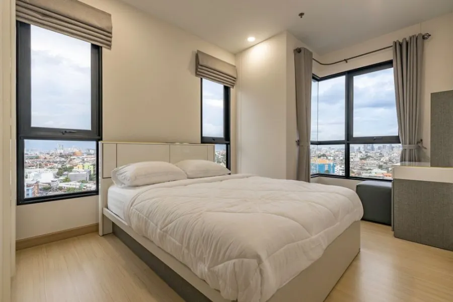 Condo for sale or rent: Supalai Loft Prajadhipok-Wongwian Yai, 2 bedrooms, high floor, city view, fresh air, hurry and reserve now!