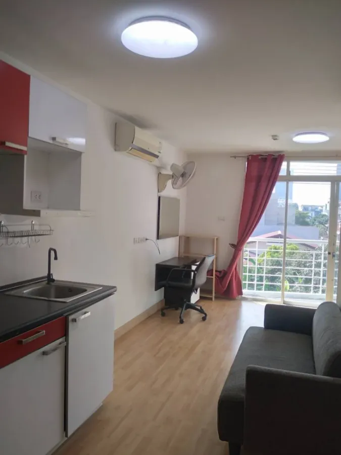 Condo for sale or rent: G-one Condo, Lat Phrao 1, corner room with privacy, 4th floor, building view, affordable price, reserve now!