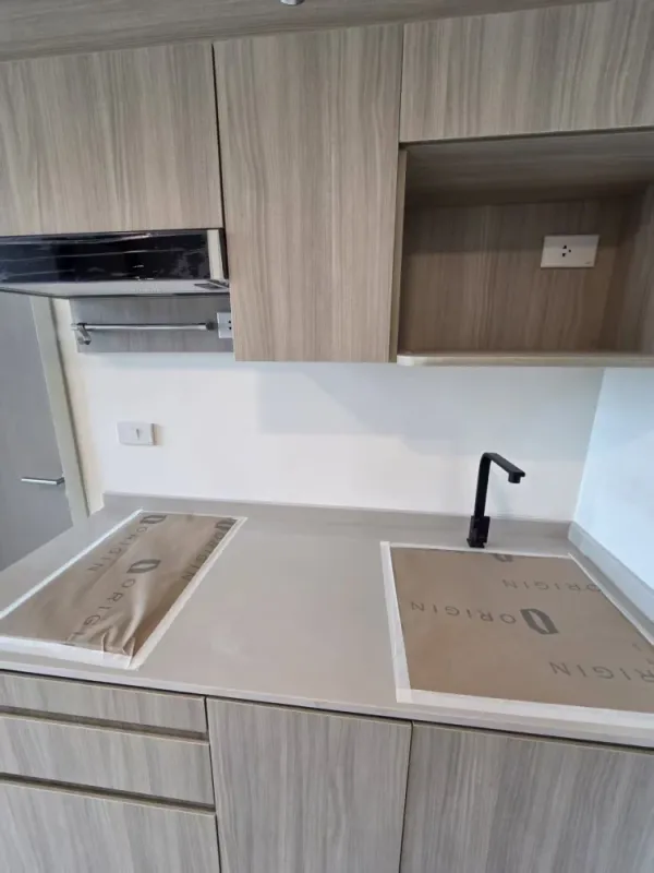 ขายดาวน์ Origin Place Phetkasem ห้องน่าอยู่ เพดานสูงโปร่งโล่ง สิ่งอำนวยความสะดวกครบ จองเลย