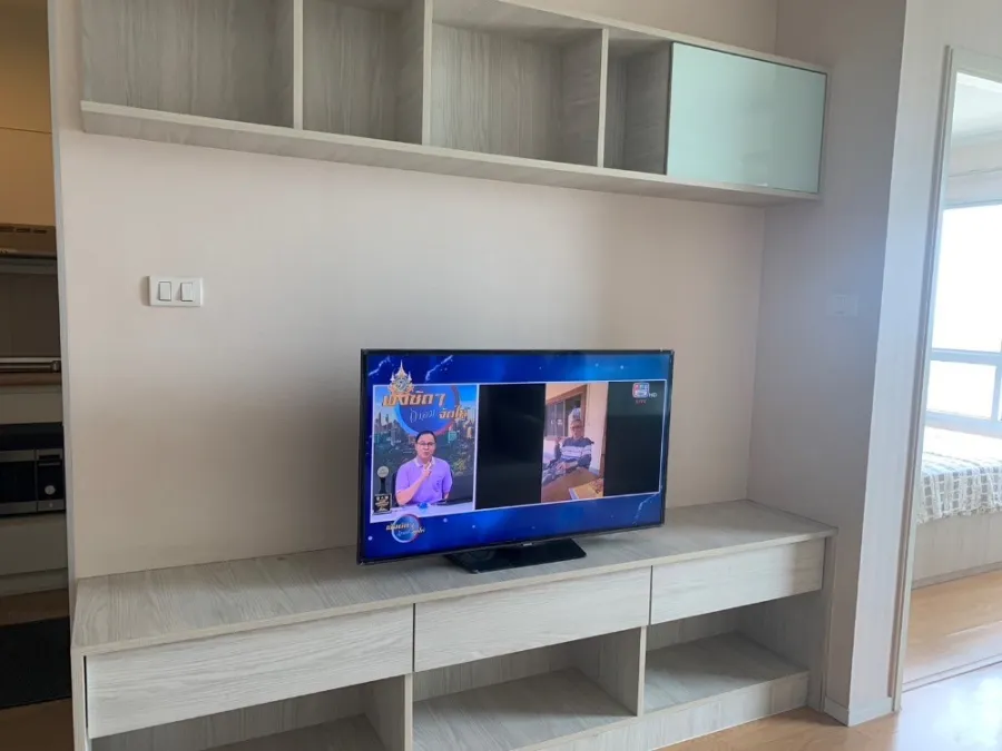 For sale: Lumpini Place Srinakarin-Hua Mak Station, 25th floor, Building A, fully furnished. Reserve now.
