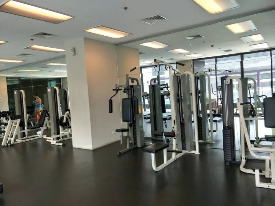 For sale, for rent!! Condo Noble Remix Sukhumvit 36, a condo in the heart of the city, convenient transportation, next to BTS, don't miss it!!