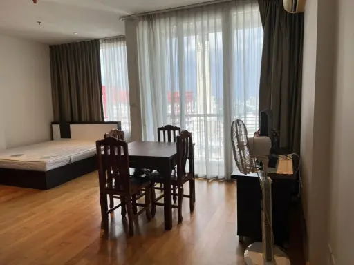Sell ​​Villa Ratchathewi, high floor, beautiful view, wide room, fully furnished. Carry the bag and move in. Hurry up. images