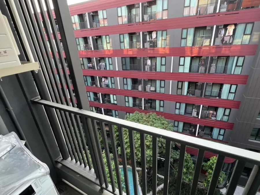 Condo for rent, Kev TU, partitioned room, swimming pool view, with 2 air conditioners, reserve first, get to stay first.