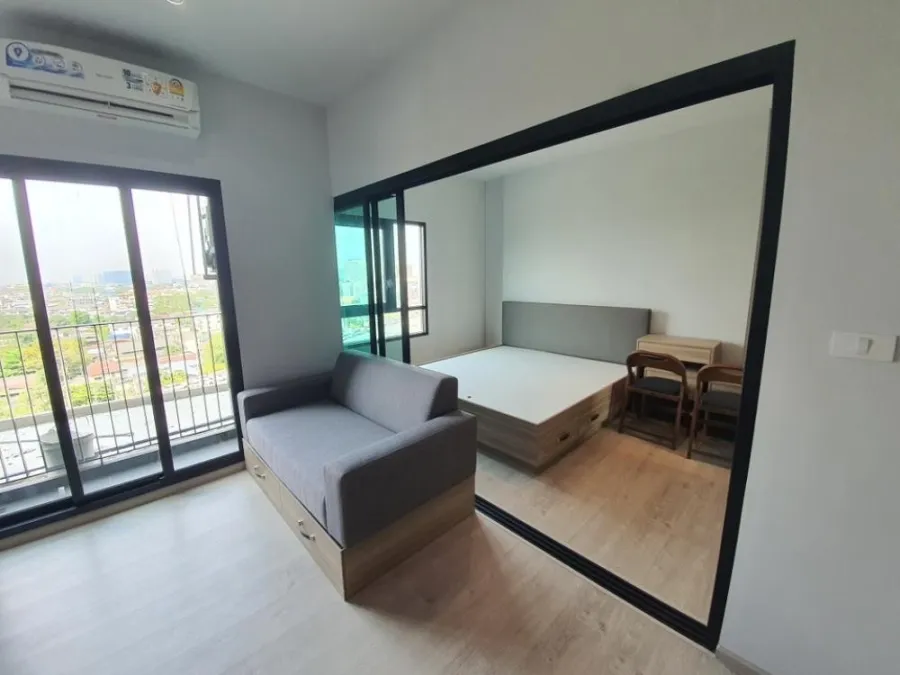 Sell Altitude Unicorn Sathorn - Tha Phra, 9th floor, decorated in white tones, everything is complete, very livable, book now.