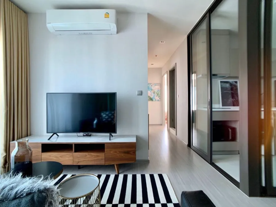 ให้เช่า คอนโด ไลฟ์ สุขุมวิท 62 ชั้นสูง ขนาดห้องกว้าง น่าอยู่สุดๆ รีบเลย!!