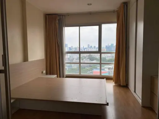 Condo for sale, U Delight @ Bang Sue, 1 bedroom, 1 bathroom, with a wide balcony. View of the riverbank passing by Hurry up to reserve before anyone else.