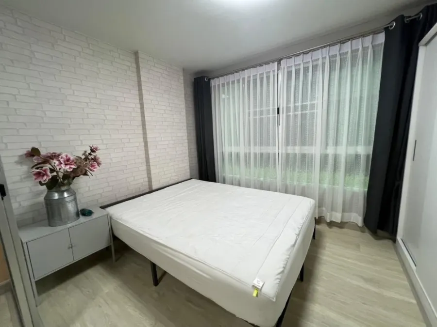 Urgent sale, D Condo On Nut Rama 9, 1st floor, wide room, very good price.