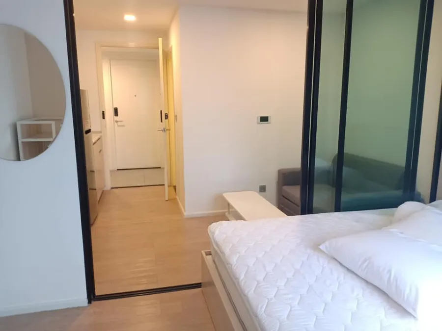 Wynn Condo Ladprao Chockchai 4 ห้องเพิ่งว่างสดๆ ผ่านทำความสะอาดอย่างดี เฟอร์ครบพร้อมอยู่