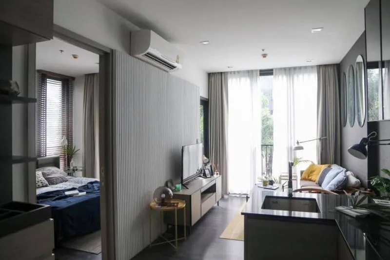 ปล่อยเช่า The Line Asoke Ratchada โปร่ง สบาย ลม flow ทั้งวัน ไม่โดนแดดโดยตรงเลย เห็นต้นไม้รอบด้าน