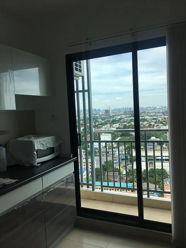 Condo for rent Supalai Loft Chaengwattana, 22nd floor, wide room, complete with electrical appliances, come on, don't hesitate.