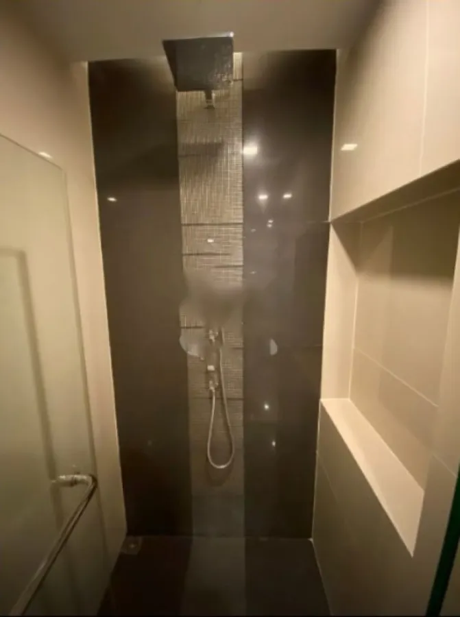 Sell for rent!! Condo Rhythm Sukhumvit 44/1, 22nd floor, fully furnished. Ready to move in immediately, don't miss it!
