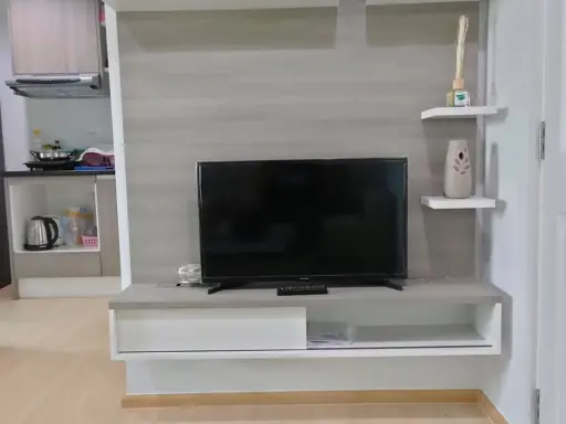 Condo for sale, The Prop Chaengwattana, 12 rooms decorated in simple white tones, fully furnished, with many free gifts. Not booking is considered a m