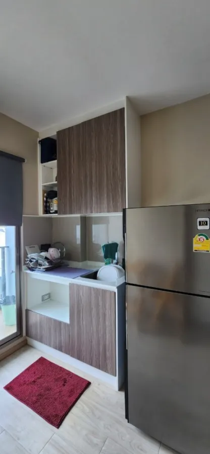 For rent: Feel Condo Lat Phrao 33, 3 bedrooms with stunning wallpaper, fully furnished, ready to move in, book now
