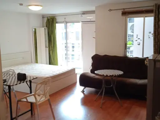For rent, Chateau In Town Ratchada 13, STUDIO room, 6th floor, pool view. Fully furnished, ready to move in, book now images