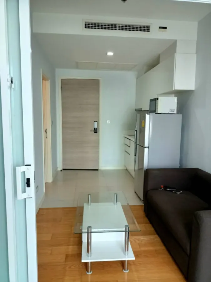ห้องใหม่!! พร้อมอยู่ คอนโดเลต ไอซ์ ราชเทวี