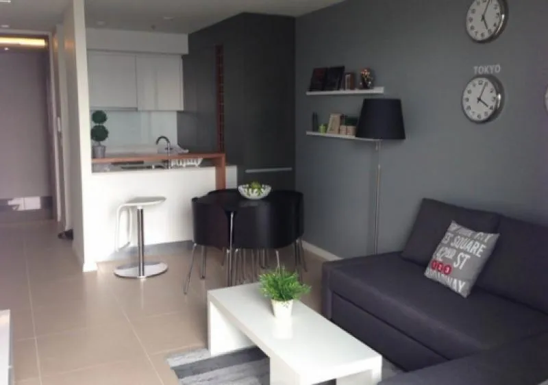 ให้เช่าCondo The River ตกแต่งสไตล์โคซี่ด้วยนาฬิกา เป็นห้องเหมาะสำหรับการพักผ่อนที่สุด พลาดไม่ได้แล้ว