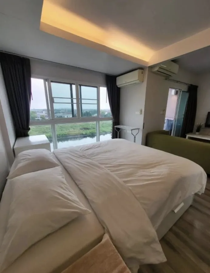 ให้เช่า Double Lake condominium ชั้น 7 ห้องกว้างขวาง วิวริมทะเลสาบ ไม่ใช่ด้านติดถนน ห้ามพลาด